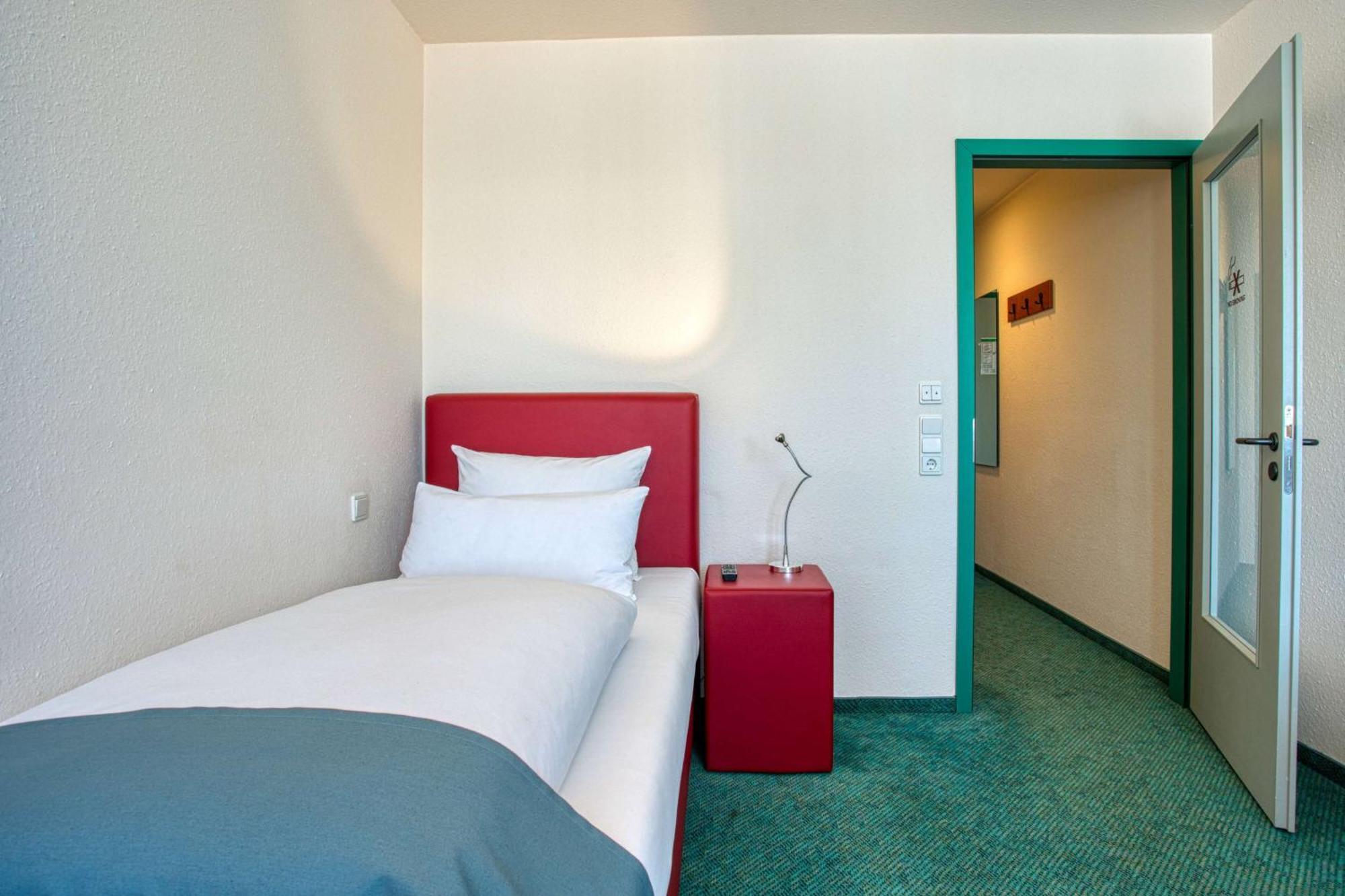 Centro Hotel Boeblingen, Trademark Collection By Wyndham Екстериор снимка