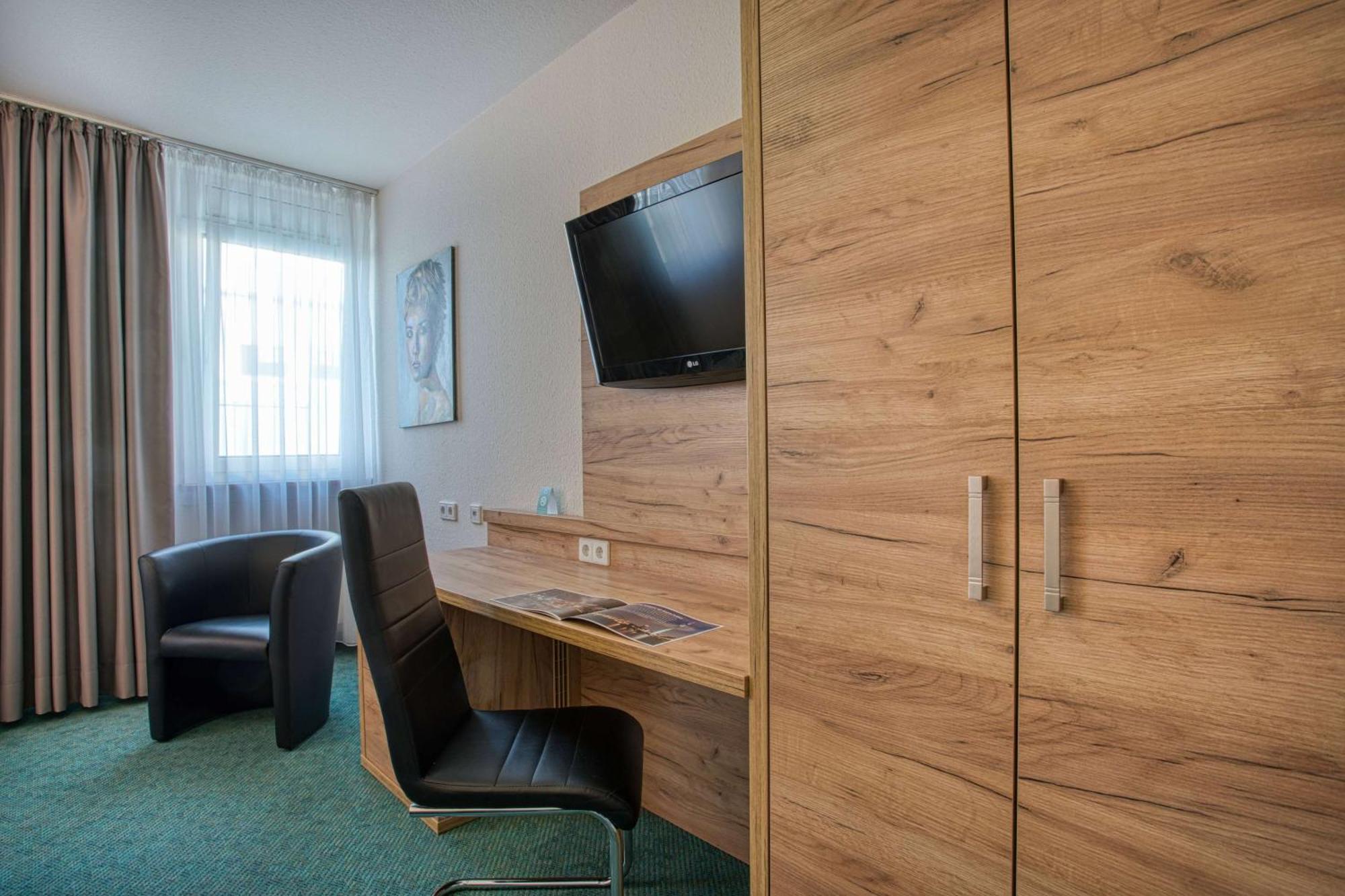 Centro Hotel Boeblingen, Trademark Collection By Wyndham Екстериор снимка