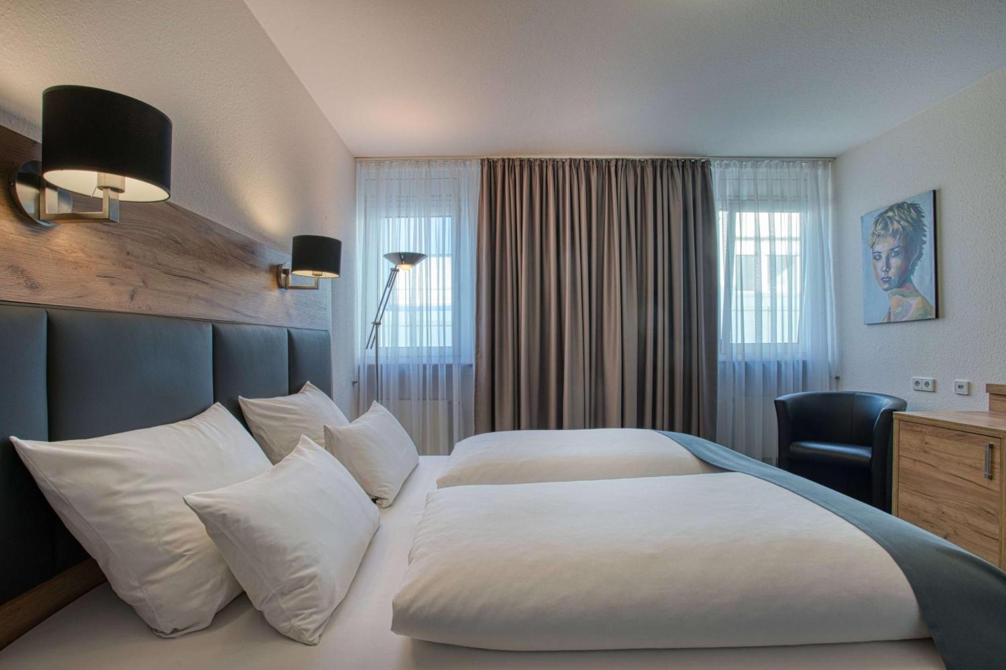 Centro Hotel Boeblingen, Trademark Collection By Wyndham Екстериор снимка